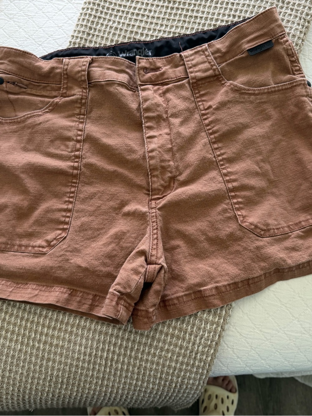 Wrangler Women's Rust Brown High-Rise Utility Shorts worn a couple times size 12